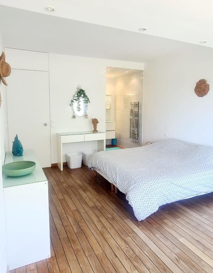 Superbe Appartement Dans Cadre D'Exception - Piscine, Plage Et Tennis Prive 방돌 외부 사진