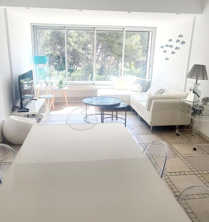 Superbe Appartement Dans Cadre D'Exception - Piscine, Plage Et Tennis Prive 방돌 외부 사진